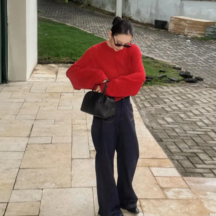 红色套头毛衣女秋冬季慵懒风软糯宽松减龄显瘦针织上衣阔腿长裤子