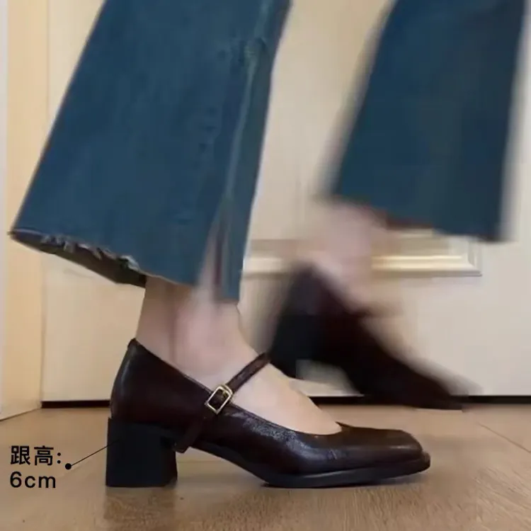 2025年新款春季复古风粗跟单鞋女极简玛丽珍鞋女通勤工作中高跟鞋