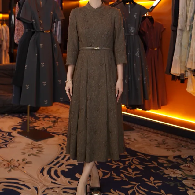 【赫尔温】赫尔温美拉德咖绿色设计款收腰显瘦连衣裙DHZFF52371