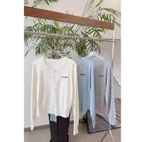 Y.M |  奶芙甜心 初秋糖果色系 彩虹定制扣简约毛衣开衫25877