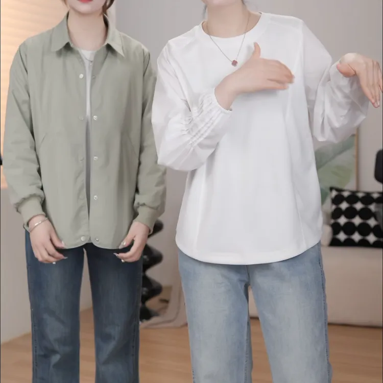 洋气显瘦宽松简约圆领拼接褶皱长袖打底T恤LK2501783