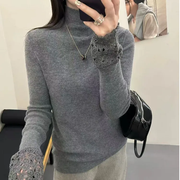 慵懒风高领袖口钩花修身秋冬半高领打底衫女2025新款针织衫