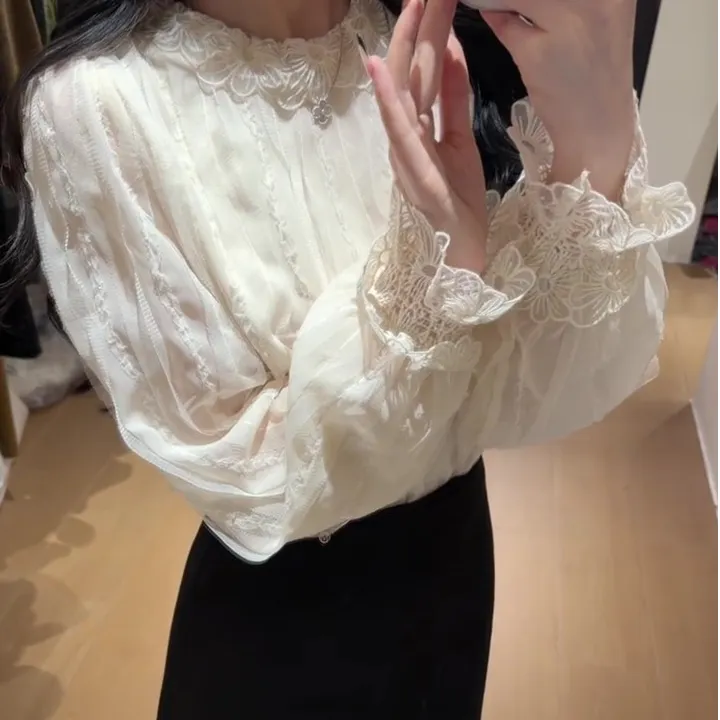 【月光诗篇】早春新款蕾丝设计感气质白色衬衫上衣黑色半身裙套装