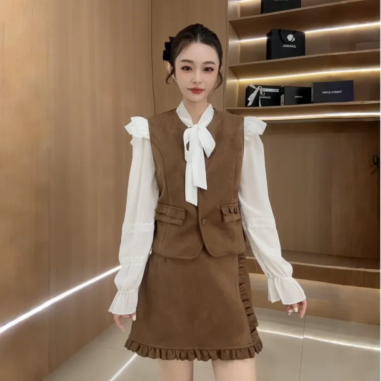韩版气质小香风花边马甲+半裙+蝴蝶结衬衫三件套25760