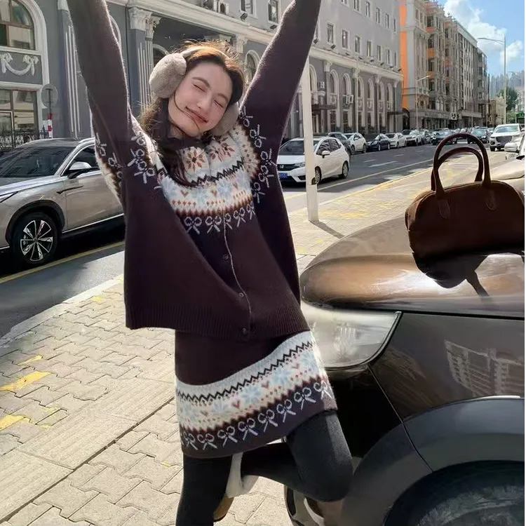 港风复古提花针织开衫上衣半身裙两件套女25秋冬新款时尚毛衣套装