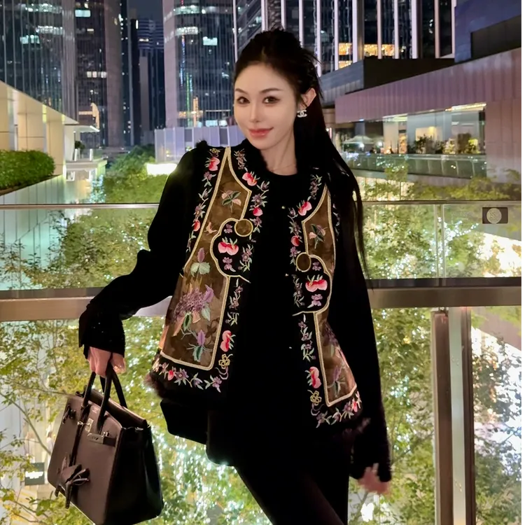 蘇格高定-【桃夭】国风手工刺绣无袖毛边新中式马甲上衣