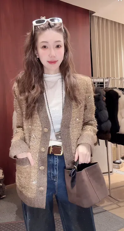DEDM•STUDIO/法式高奢精致感钉钻V领排扣小香外套2510WT/29208
