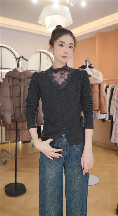 蕾丝拼接时尚加绒秋冬打底衫气质保暖简约休闲欧若风内搭上衣5118