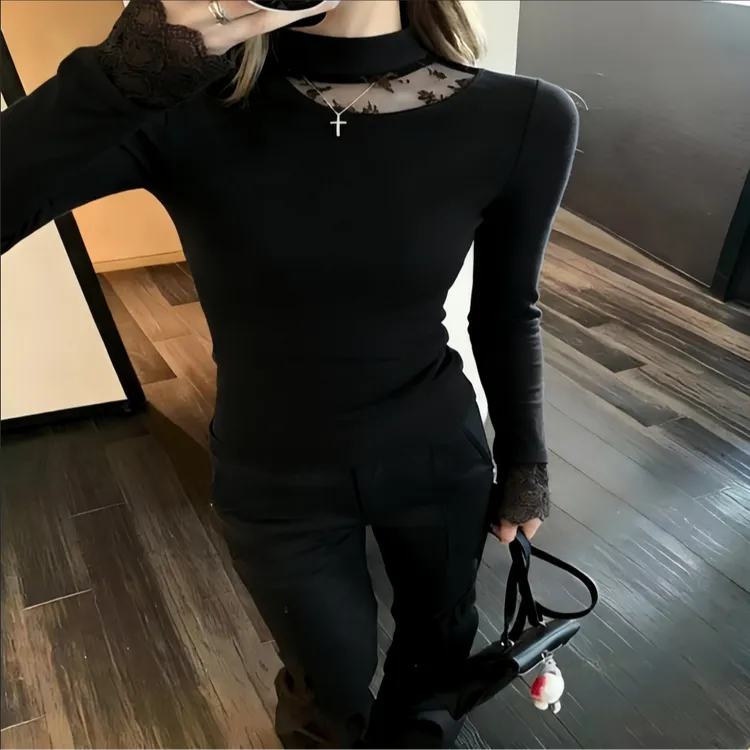 加绒半高领黑色T恤秋冬女修身内搭设计感蕾丝袖拼接打底衫0080
