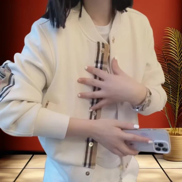 【格纹拼接棒球服】2025早秋格纹拼接长袖休闲短款外套C6272