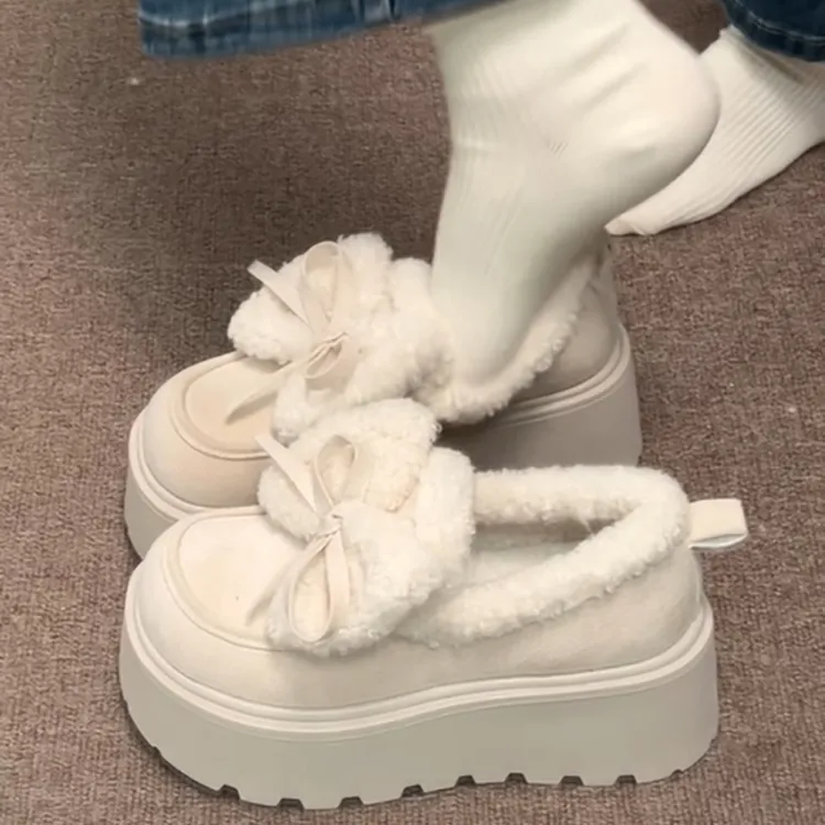 白色复古蝴蝶结棉鞋女2025冬季新款厚底保暖外穿防滑勃肯毛毛鞋