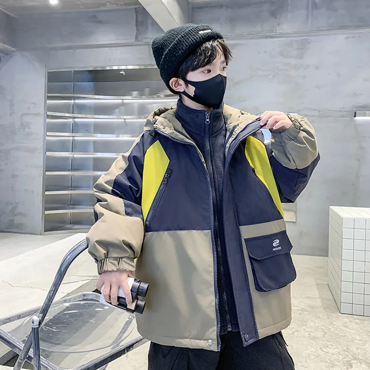 儿童装男童冬装夹棉外套2025新款中大童秋冬款男孩加厚冬季冲锋衣