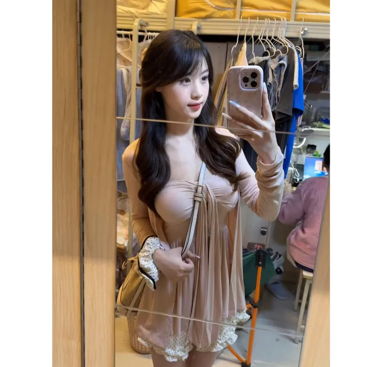 纯欲甜辣风莫代尔上衣+粉色开衫外搭女夏抹胸韩系氛围感纯欲套装