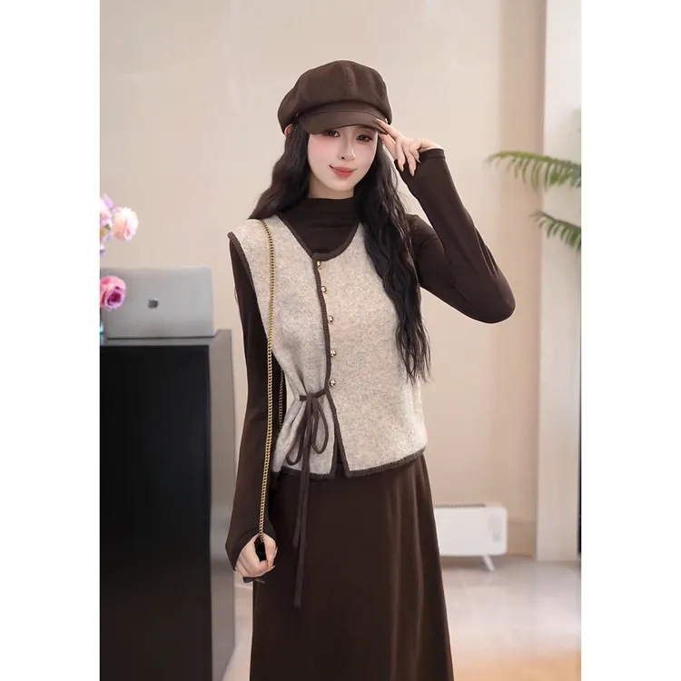 YUANLIANSU/圆脸酥【南暖孤岛】千金风修身马甲+打底衫两件套女秋季