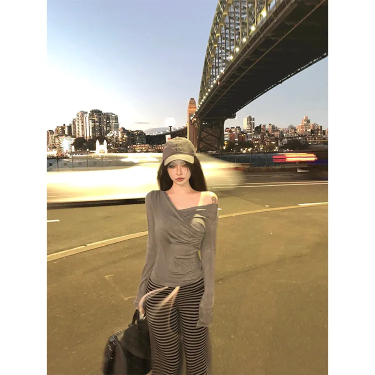 纯欲风交叉V领长袖T恤女早秋新款修身收腰打底衫上衣休闲裤子套装