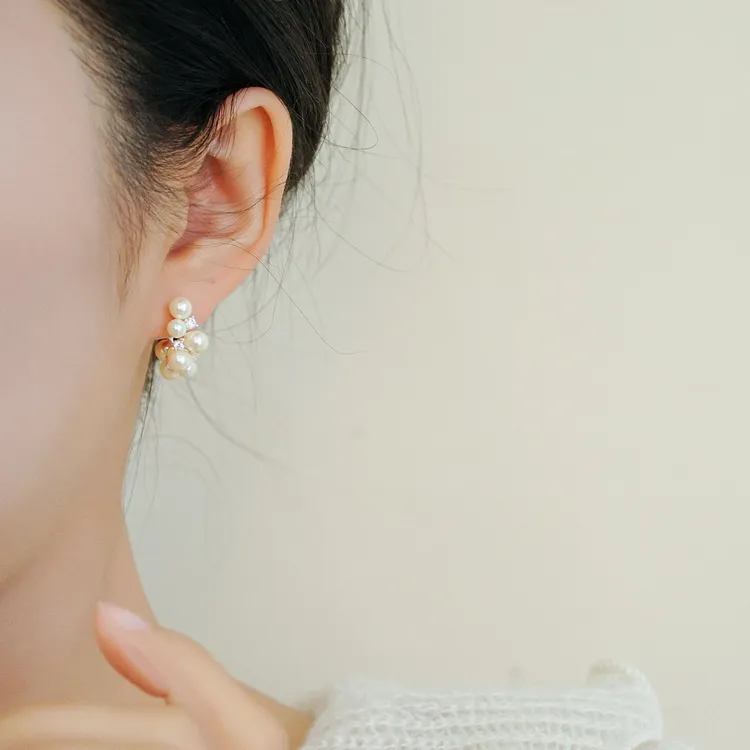 铜合金耳饰 小众c形圈款珠珠耳环女秋冬轻奢高级感气质耳圈新款