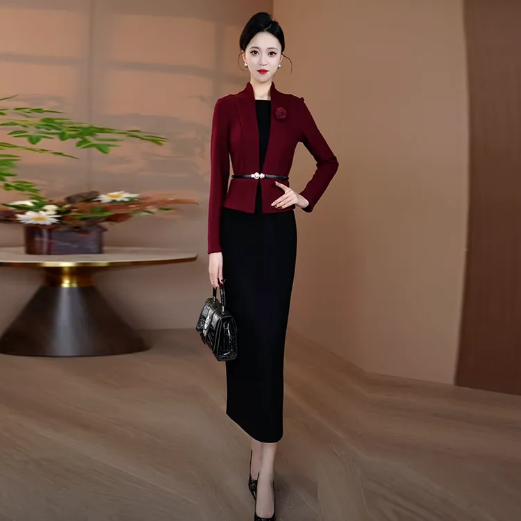 假两件毛呢连衣裙女2025秋冬新款显瘦气质裙子轻奢时尚修身长裙