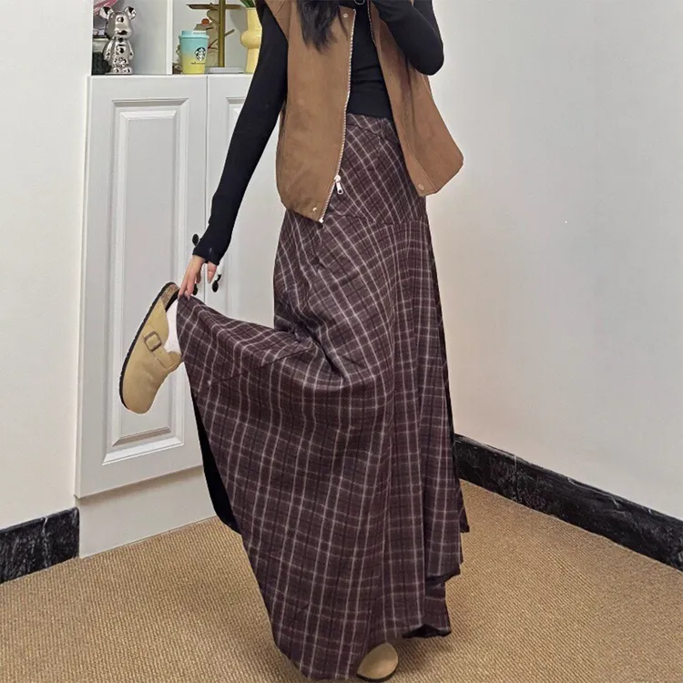 复古格纹半身裙女秋冬季大码胖mm高腰遮跨显瘦美拉德咖色a字长裙