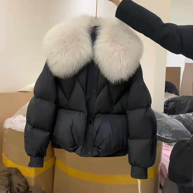 黑色短款毛领棉服女冬季2025年新款时尚洋气高级感小众设计感外套