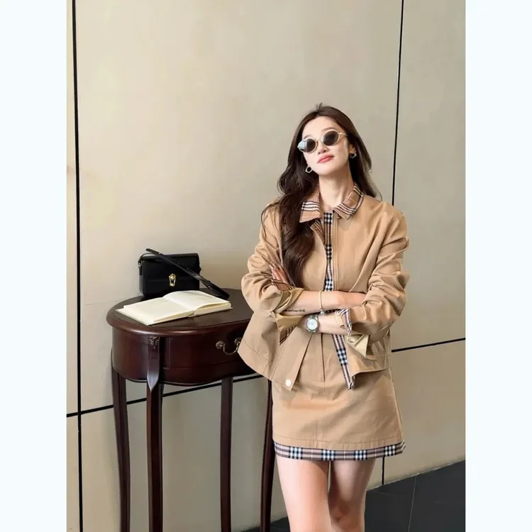 【复古腔调】2025早秋设计感风衣套装拼格拉链宽松显瘦轻奢女装