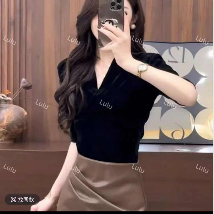 2025秋季新款法式丝绒纯色中袖T恤时尚简约修身上衣