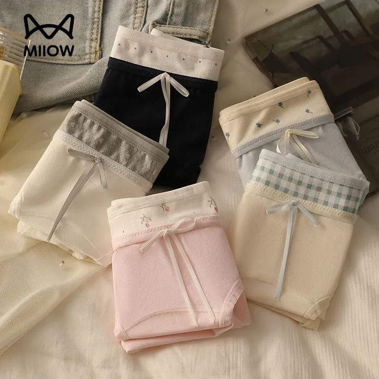 猫人【精致少女】10A抑菌日式少女风舒适中腰三角休闲女士内裤女士