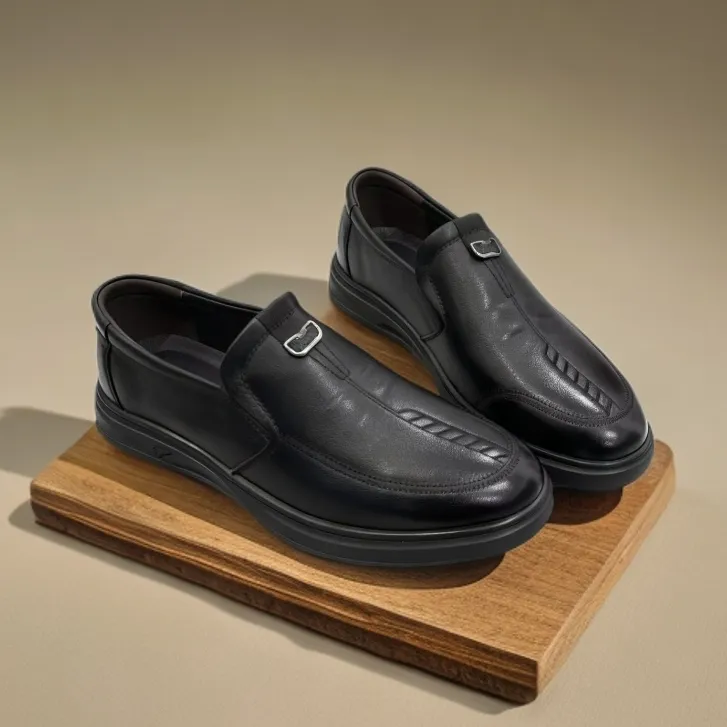 新款真皮男鞋一脚蹬黑色经典爸爸鞋休闲男鞋商务时尚舒适透气630