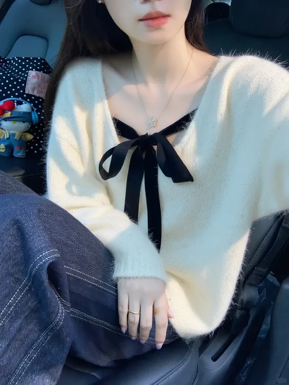 氛围感蝴蝶结绑带套头毛衣女2025秋冬新款独特超好看内搭套头上衣