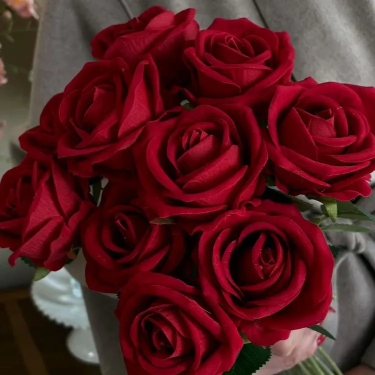 （心照不宣）红玫瑰花束10支仿真花ins风礼物摆件客厅餐厅绒布假花