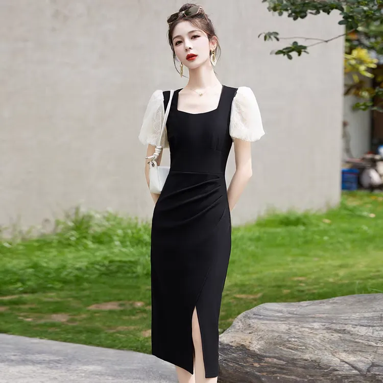 D166新款夏季2025修身显瘦气质连衣裙女方领收腰法式泡泡袖女长裙