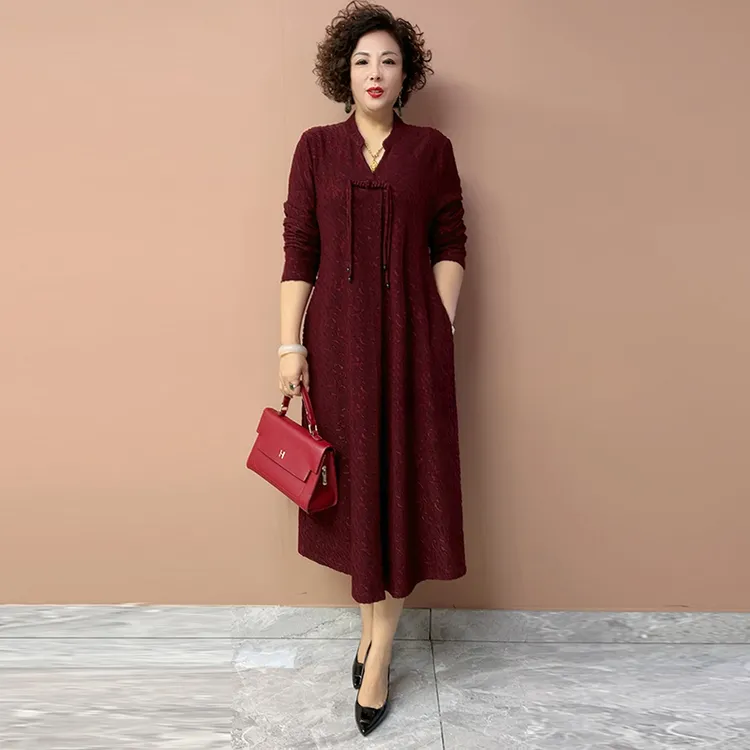 胖妈妈连衣裙新款秋冬季高端大牌中老年女装国风高档阔阔太太女装