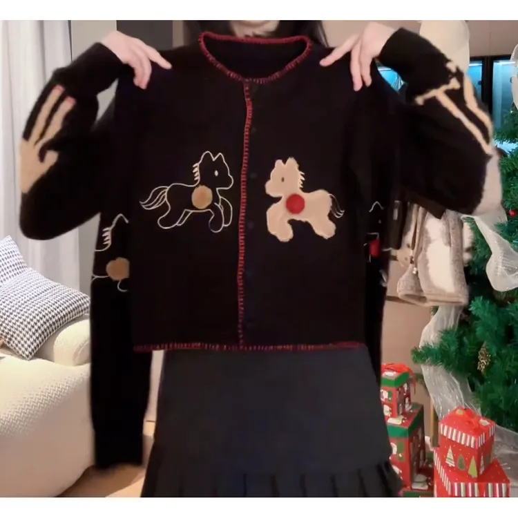 【一排小马】秋冬款开衫新款休闲保暖针织毛衣软糯上衣