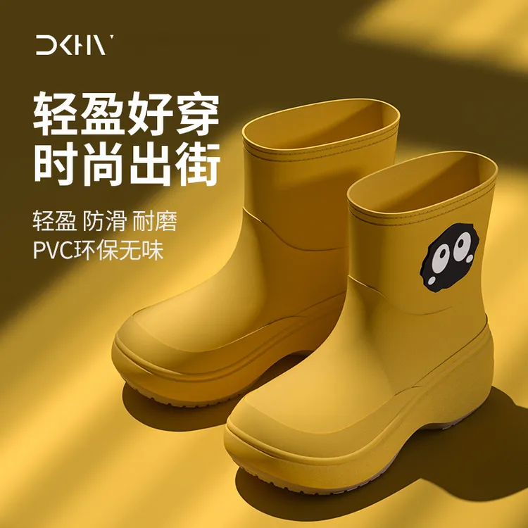 水鞋女款防水防滑不累脚雨鞋四季保暖通勤胶鞋时尚成人厨房雨靴女