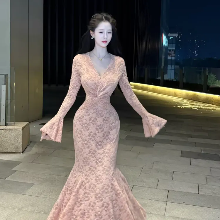 LHMknk1画报夫人原创自制蕾丝温柔扭折连衣裙 奶粉色蕾丝步步生莲