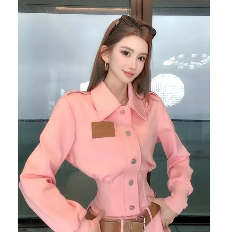 婉君【超模腰lulu】秋季收腰衬衫领长袖短外套LWJ25C3C2918