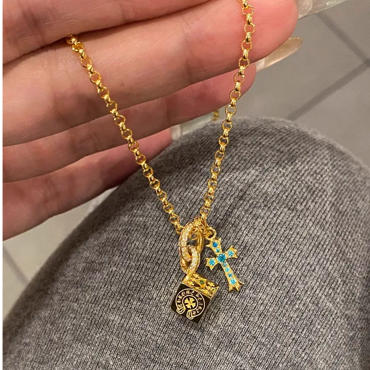 铜合金项链 金色方块筛子白钻十字架吊坠项链气质不掉色高级颈链