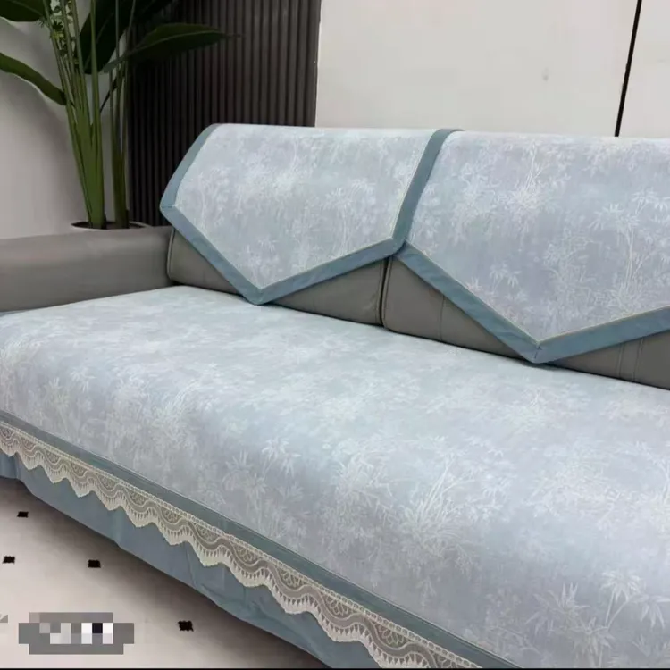 4. 沙发垫四季通用