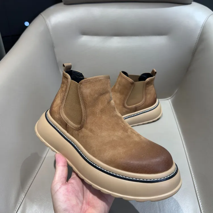 【马哥严选】英伦风2025新款范毛皮休闲短靴复古厚底增高一脚蹬男鞋