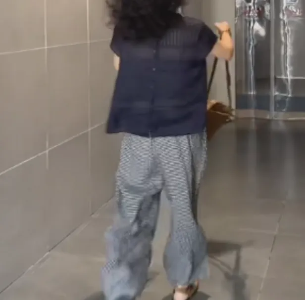 2025夏季时尚潮流百搭精品女装乖A221