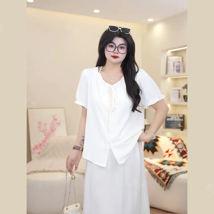 梦丞-夏季大码女装法式V领镂空气质小衫短袖女款爆款2025新款上衣