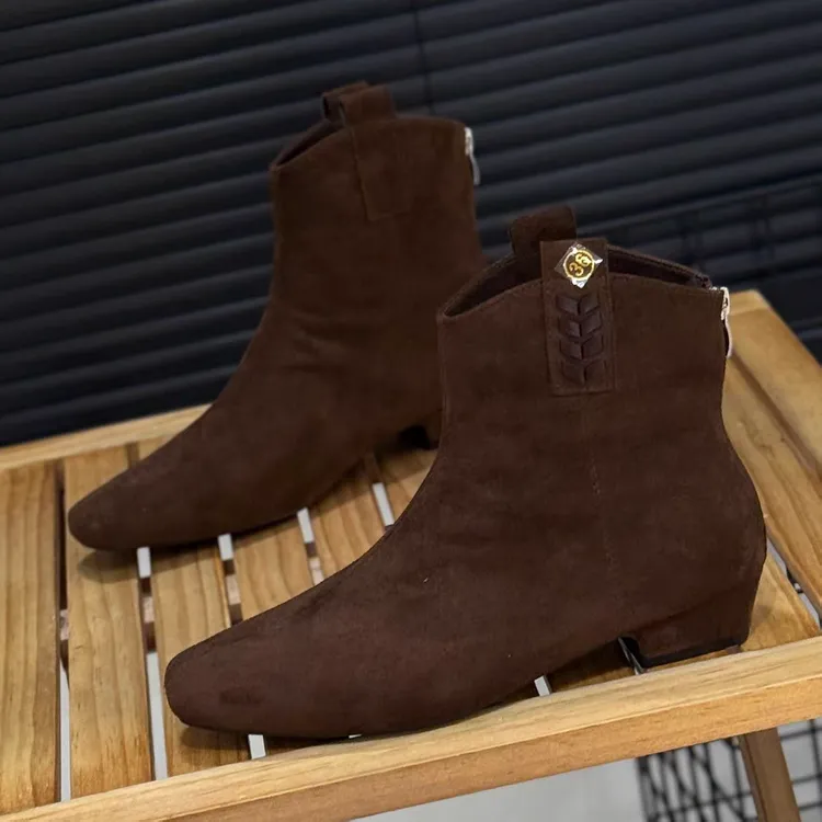 【米热】8300-短靴女2025冬新款百搭简约粗跟时装靴绒面韩系小踝靴