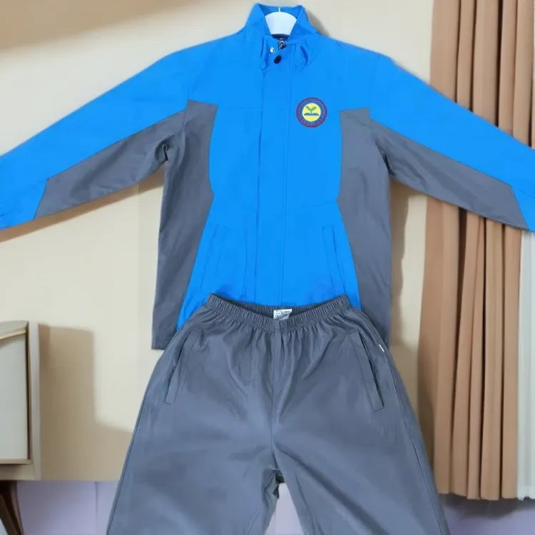 冲锋衣休闲风裤子运动学生校服透气秋季加厚冬季连帽
