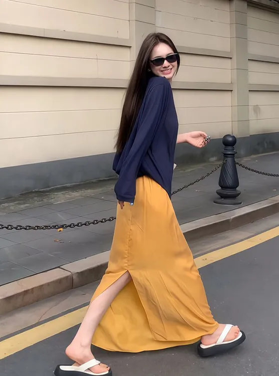 2025早秋一整套时尚高级感洋气减龄藏蓝色长袖t恤黄色半身裙套装