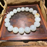 和田玉手串未镶嵌