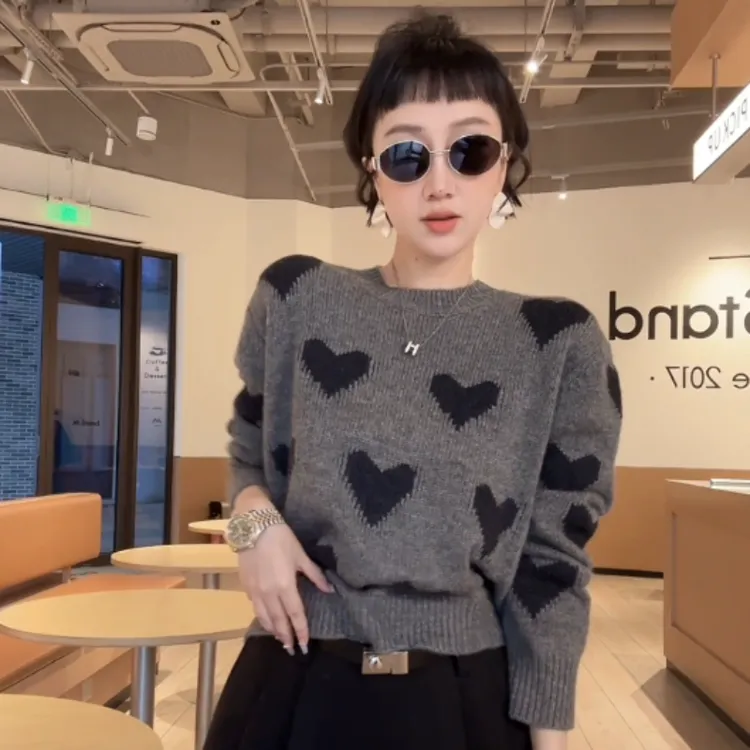 XIAOBAI女士羊毛针织女2025新款冬圆领休闲时尚毛衣打底衫