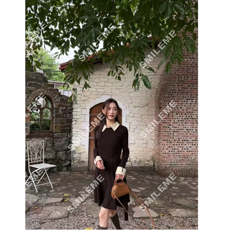 SMILEME【画廊漫步】秋季气质款时尚修身收腰长袖连衣裙ME02925410