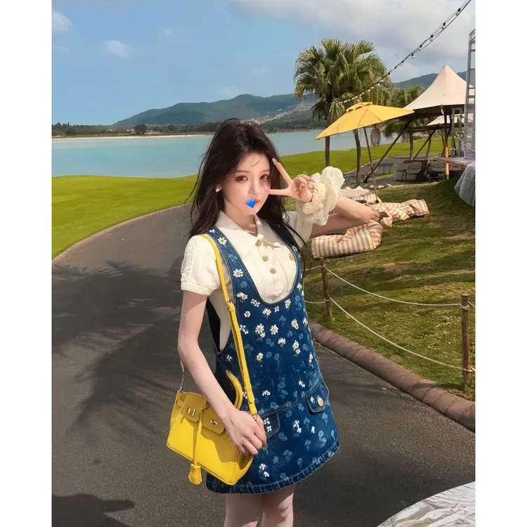 法式复古雏菊印花设计上衣背带裙两件套女小众减龄宽松时尚套装