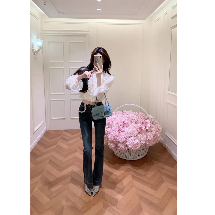 法式设计感衬衣女秋季2025新款褶皱花边别致少女感上衣配休闲裤子