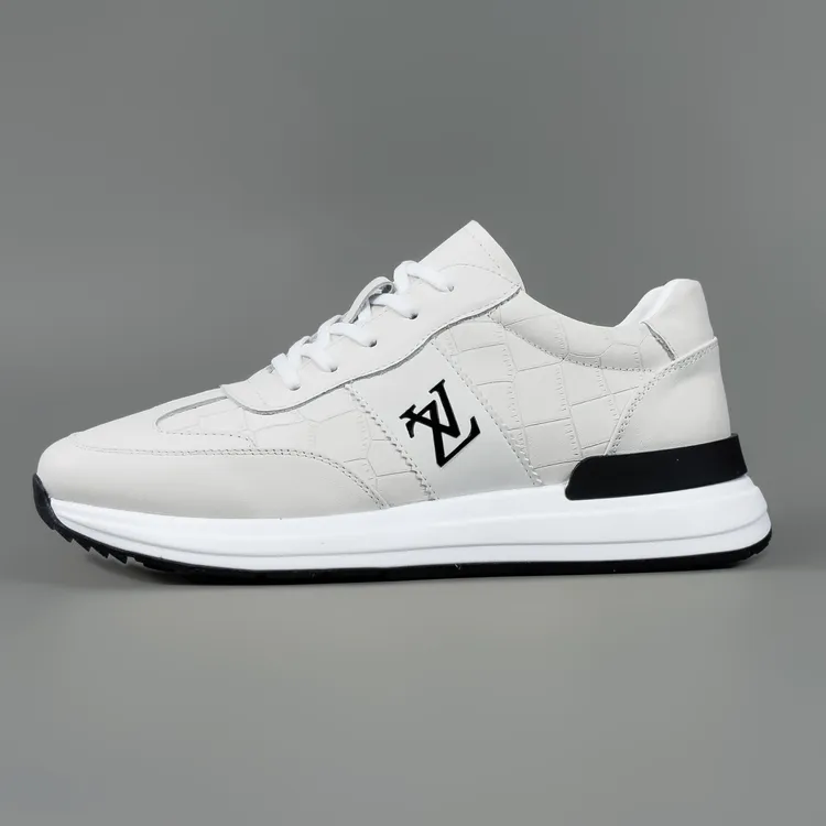 欧洲站新款头层牛皮低帮男鞋冬季真皮百搭透气潮男阿甘跑步潮鞋