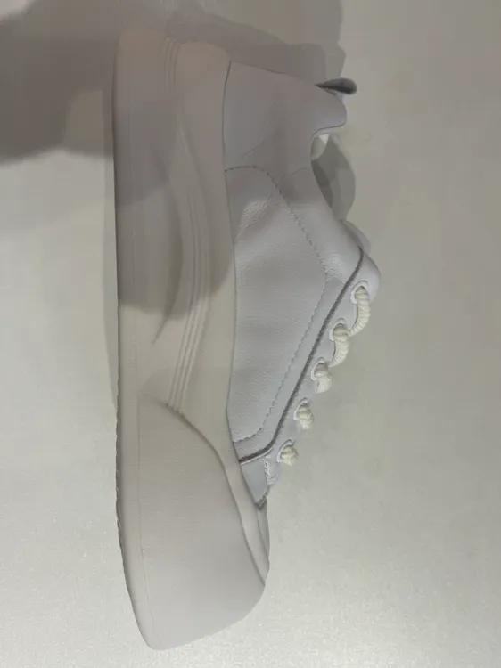 舒适板鞋夏季女鞋素面运动鞋休闲板鞋青年纯色9266